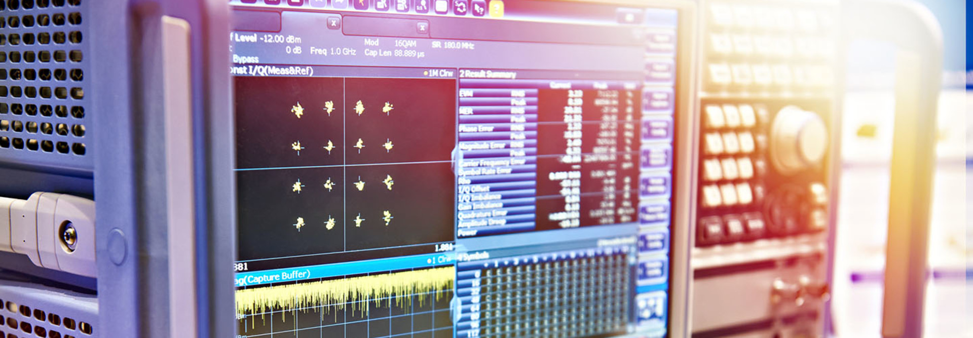 Digital Spectrum Analyzer and Signal Generator