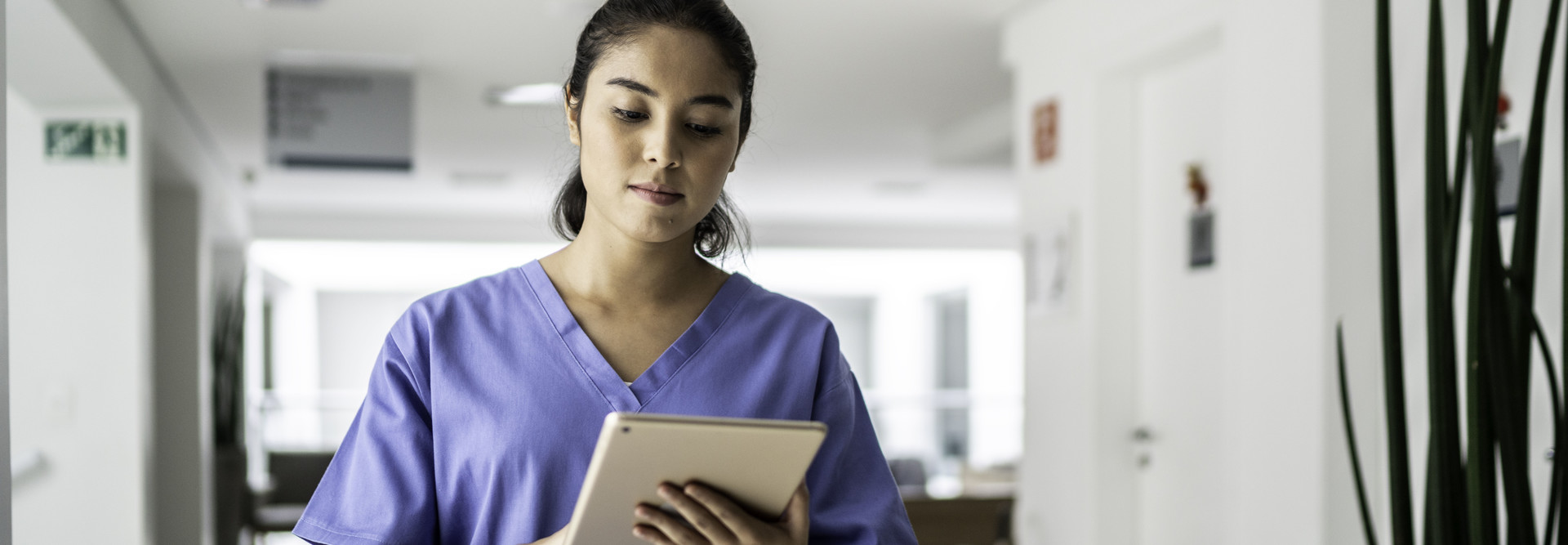 Nurse with tablet