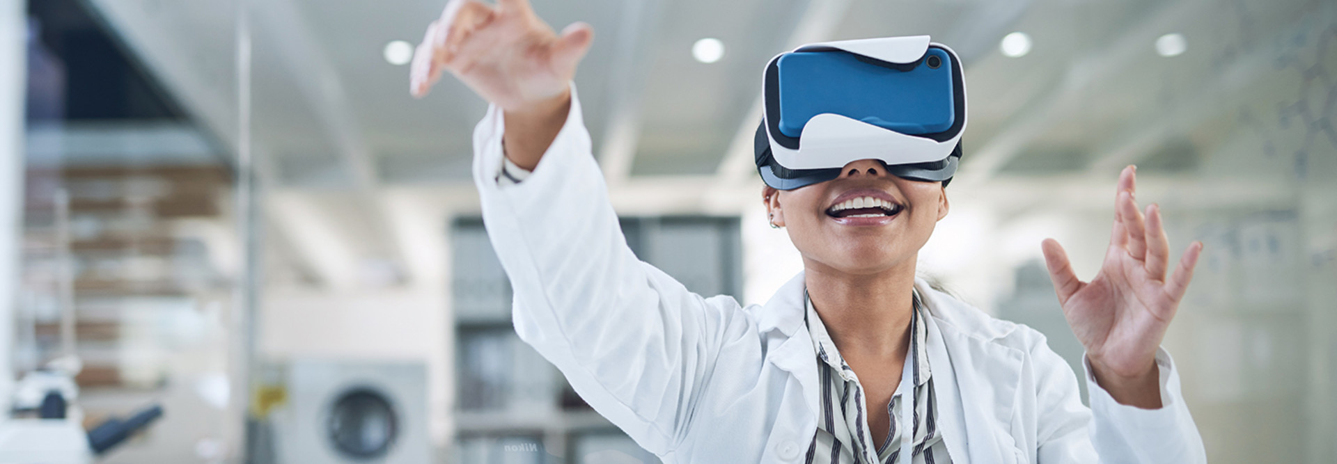 VR