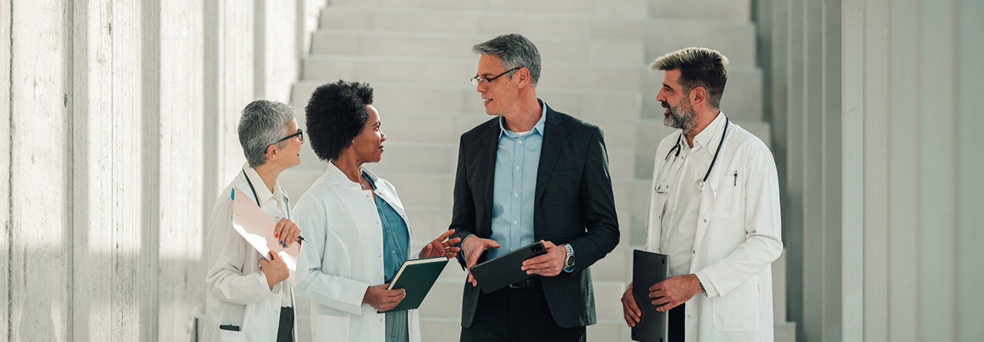 healthcare leaders in a discussion