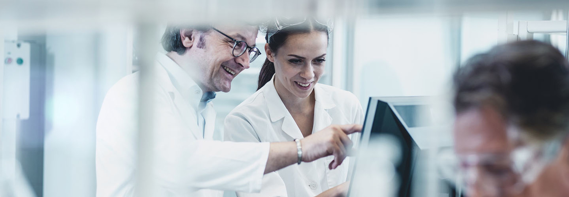 Doctors working in lab