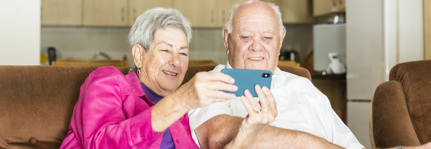 Seniors using smartphone