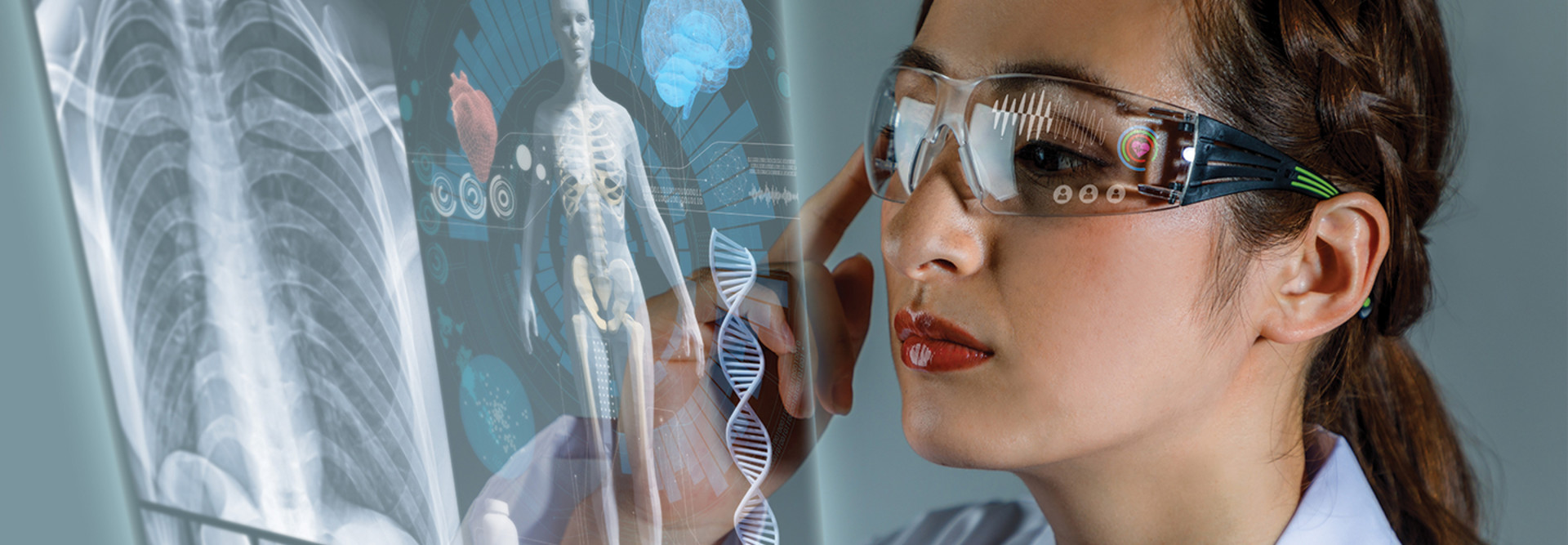 Healthcare worker using smart glasses