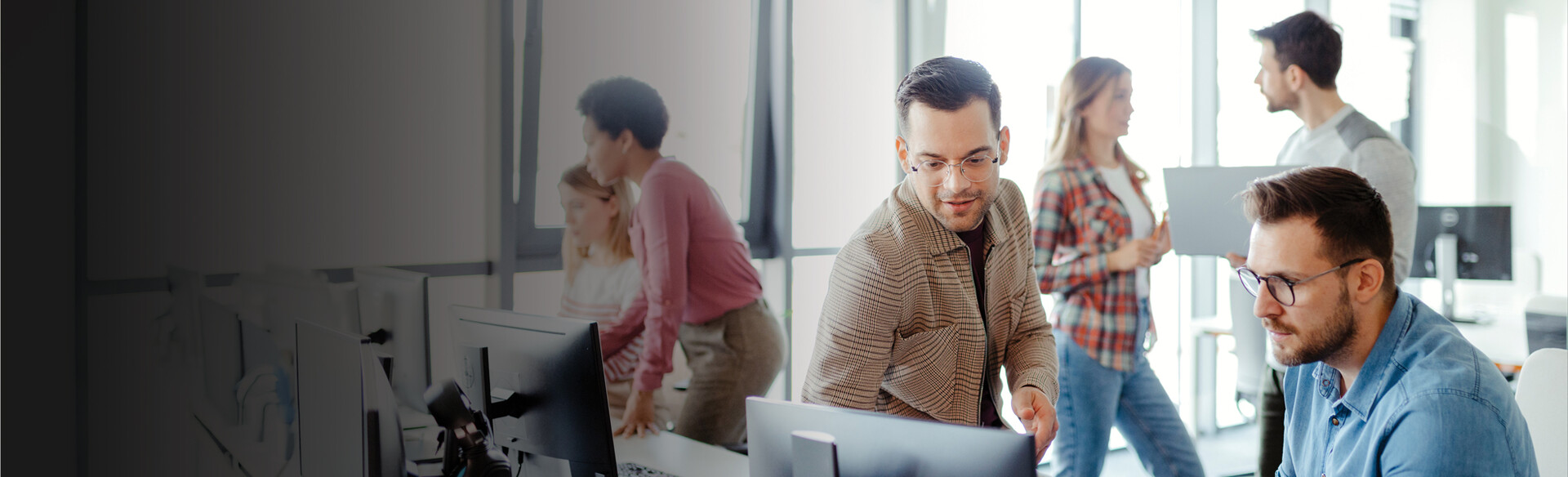 IT team collaborates