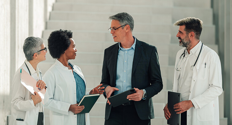 healthcare leaders in a discussion
