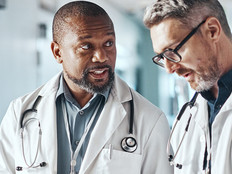 Doctors collaborating in the hospital