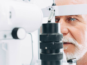 Man undergoes eye exam